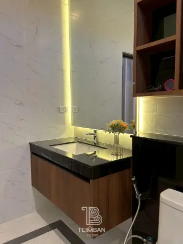 ห้องน้ำ · คุณปุ้ย  ปักธงชัย