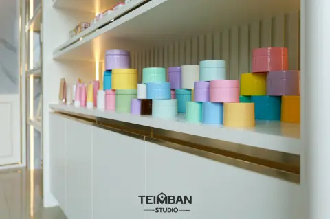 ห้องประชุม พื้นที่โชว์สินค้า · คุณมิ้ว The Workspace