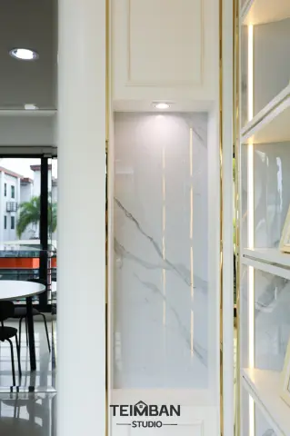ห้องประชุม พื้นที่โชว์สินค้า · คุณมิ้ว The Workspace