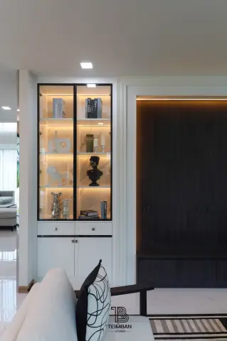 ห้องรับแขก · บ้านตัวอย่าง The Thames by สิรารมย์ โคราช