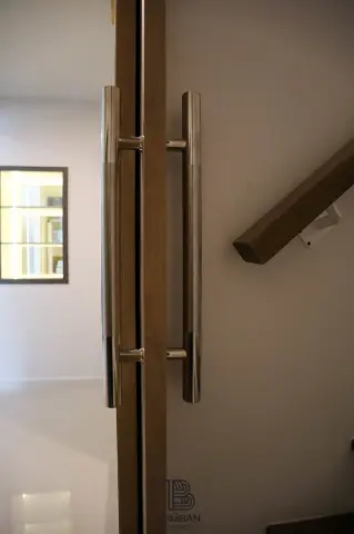 ห้องแต่งตัว · คุณวิชัย