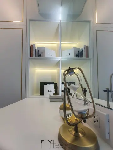 ห้องแต่งตัว · คุณเอมมี่ นางรอง