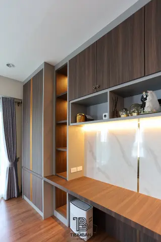 ห้องทำงาน · คุณฝน