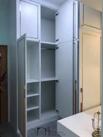 ห้องแต่งตัว · คุณเอมมี่ นางรอง