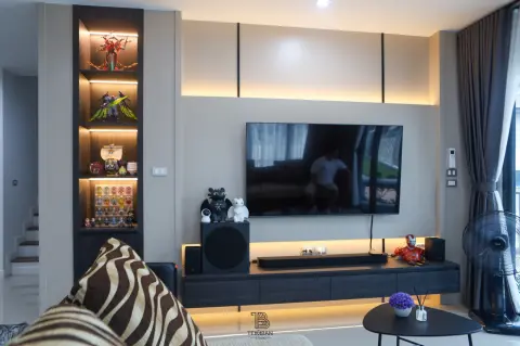 ห้องรับแขก · คุณทราย อาณาสรา