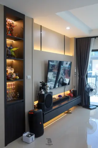 ห้องรับแขก · คุณทราย อาณาสรา